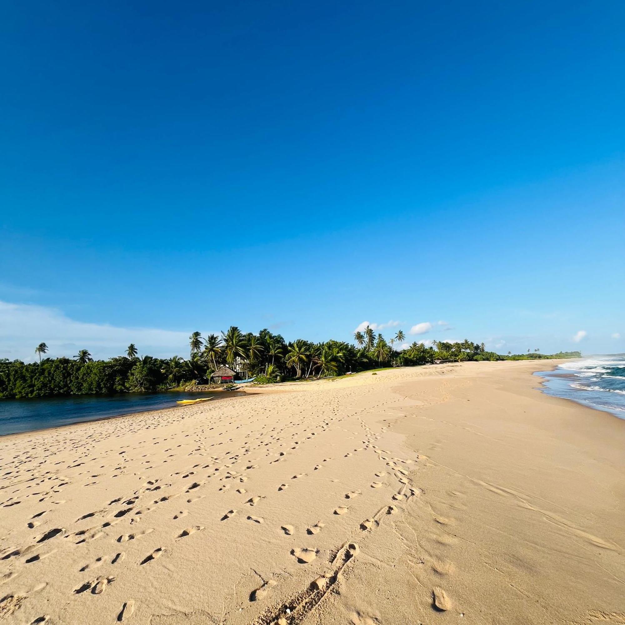 Hanguk Lanka Lagoon Villa تانجالي المظهر الخارجي الصورة