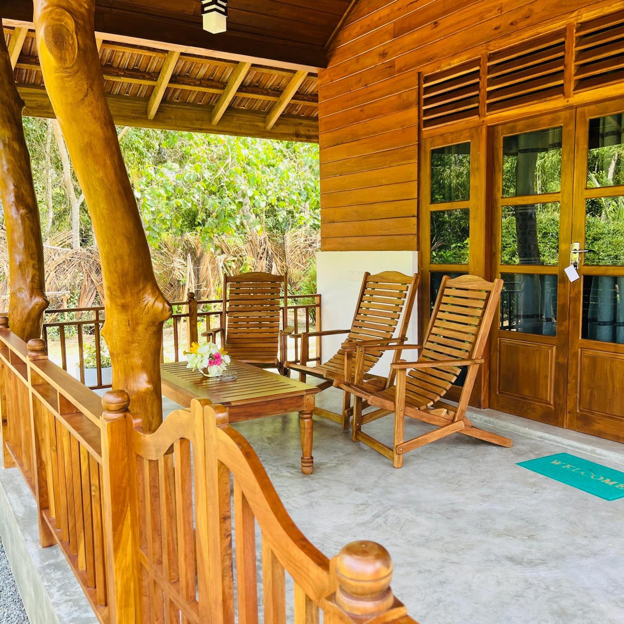 Hanguk Lanka Lagoon Villa تانجالي المظهر الخارجي الصورة