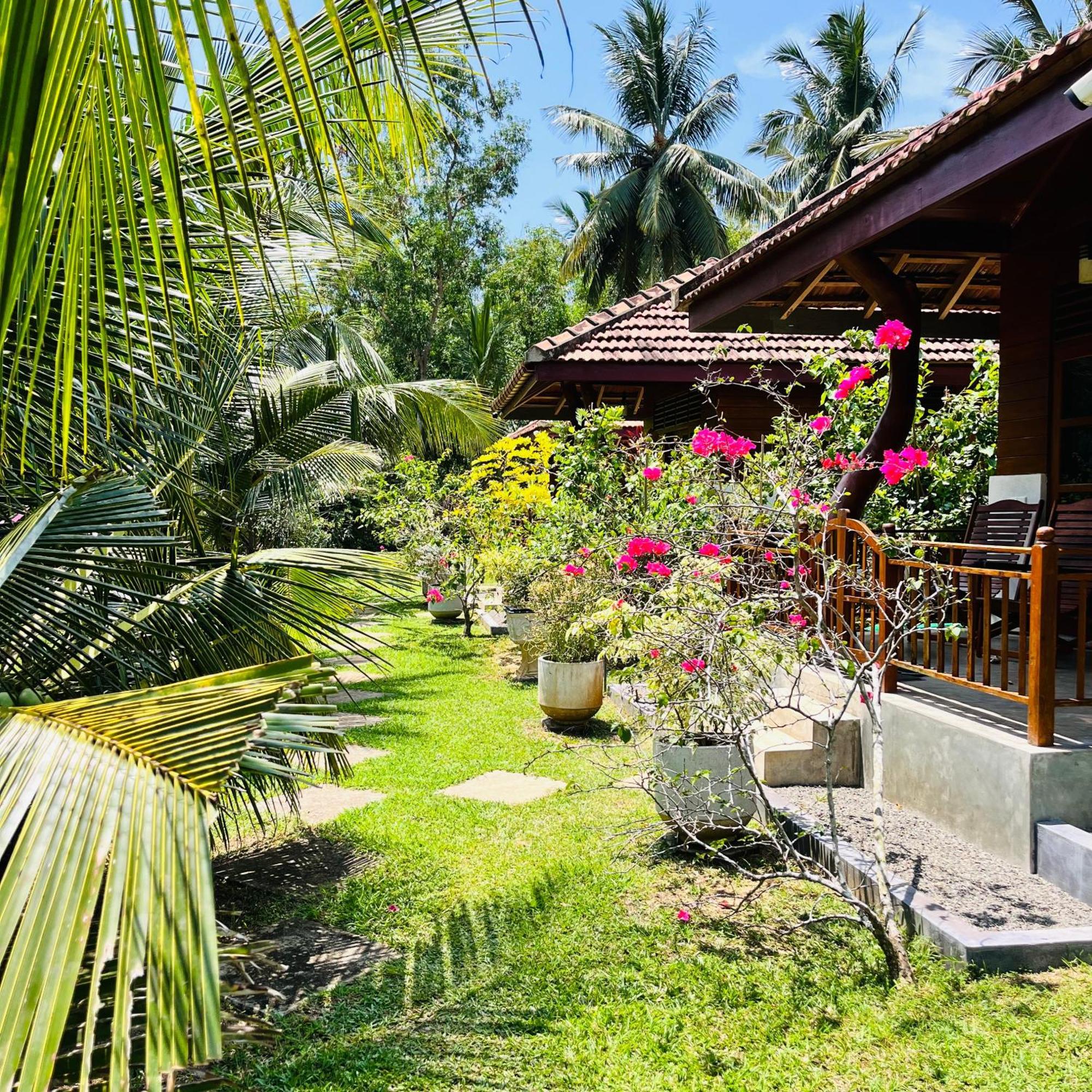 Hanguk Lanka Lagoon Villa تانجالي المظهر الخارجي الصورة